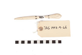 Spoon (view 2)